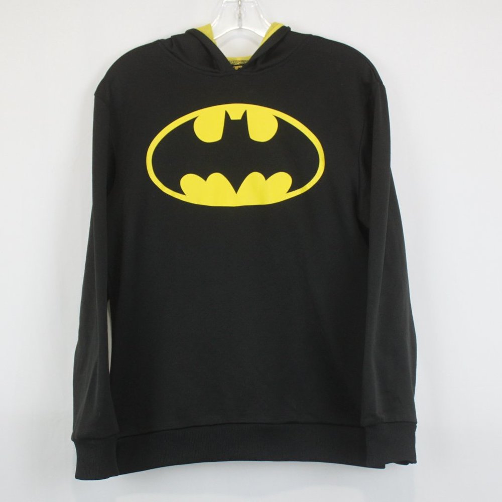 Batman Pull Over Hoodie Size: 2XL ( 18) Youth Color: Black& Yellow